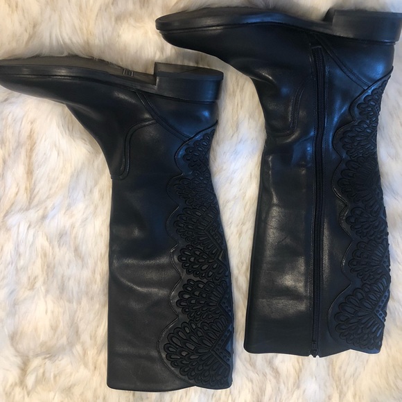 π₯³3x HPπ₯NEW w/out box. Gianni Bini Knee boots w/ lace up back Sz 6.5. π² β¬οΈ - Picture 5 of 14